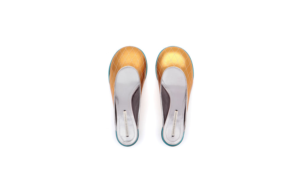 Laminated Leather Quilted Sabot