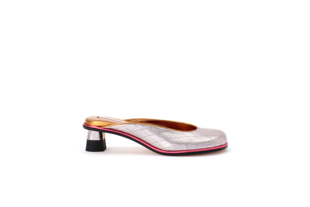 Laminated Leather Quilted Sabot